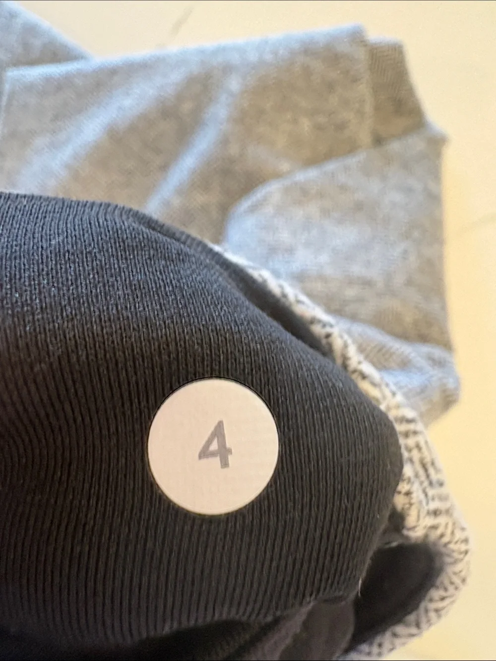 Lululemon Wunder Under Leggings ~ 4 ~ Herringbone White Black